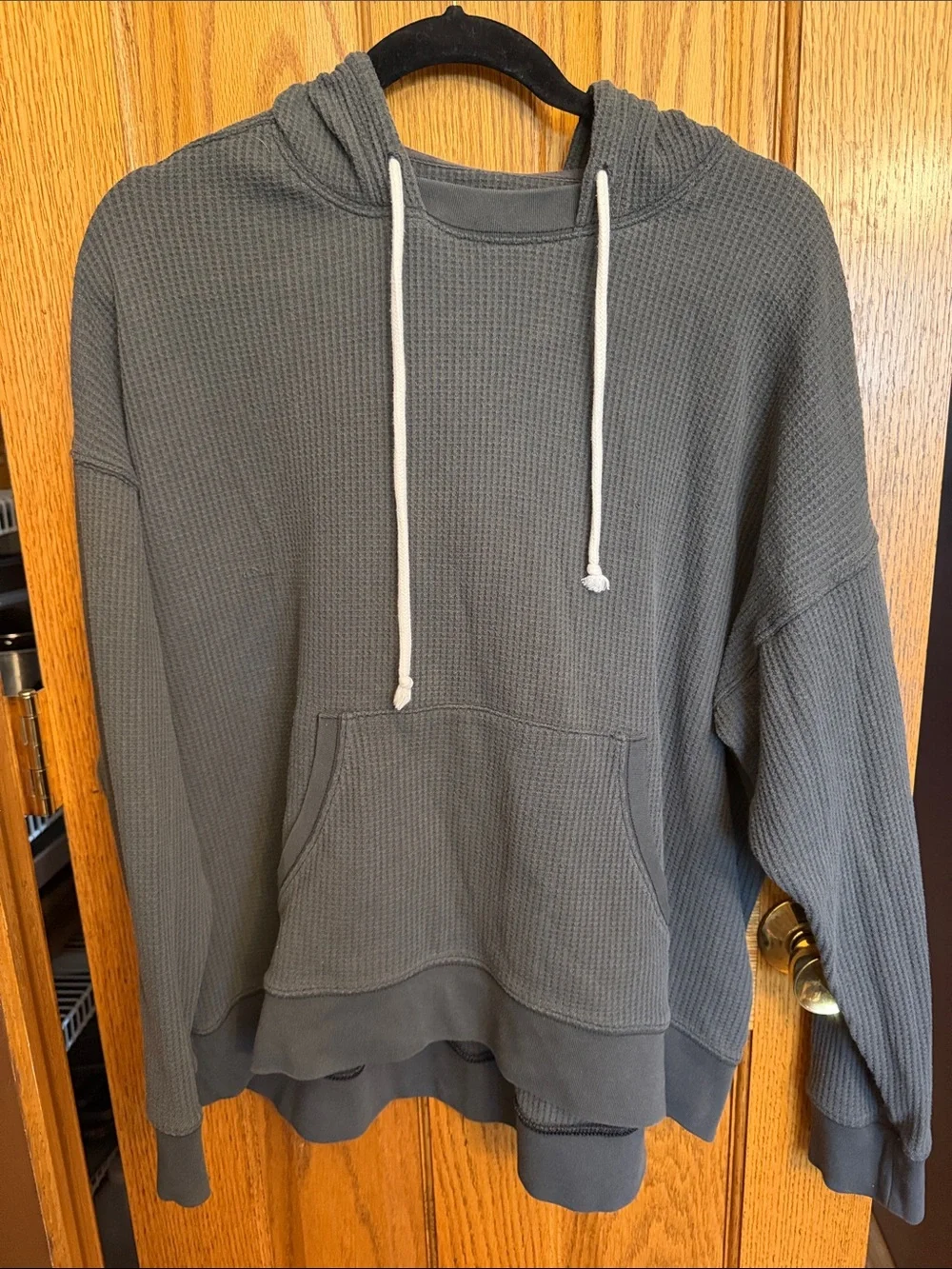 Aerie Size M Waffle Knit Hooded Pullover Sweater